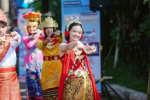 traveling Nusantara